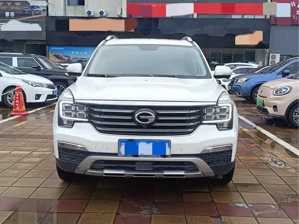 GAC Trumpchi GS8 2017