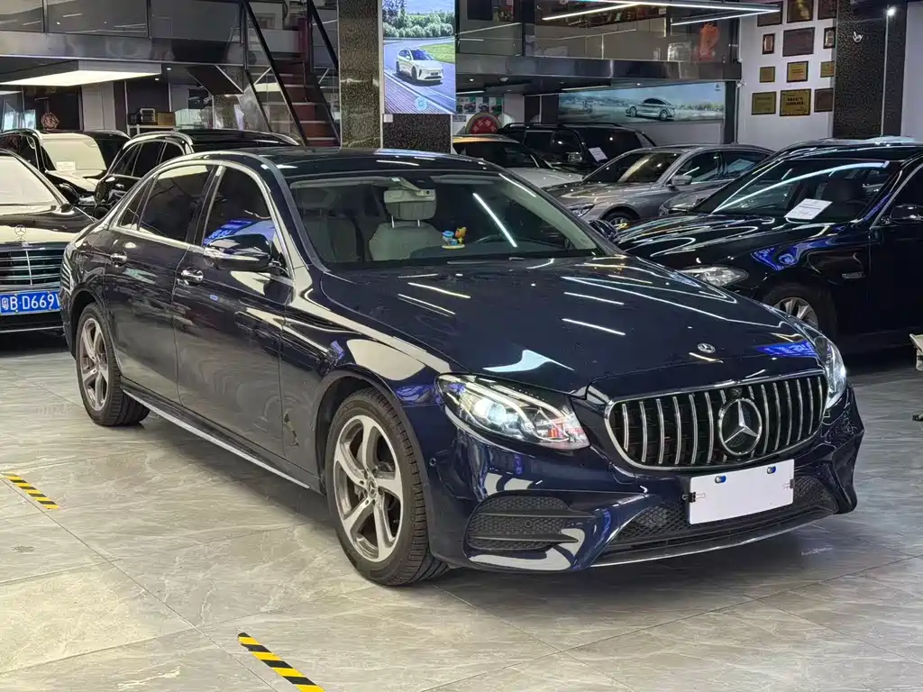 Mercedes-Benz E-Class 2018