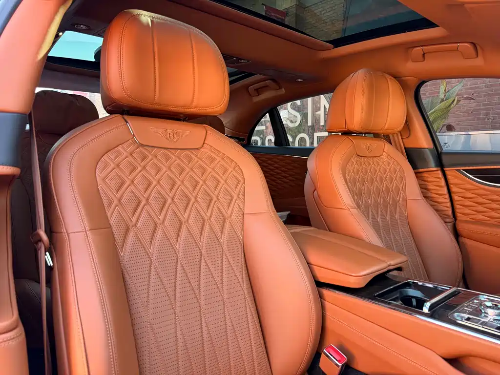 Bentley Flying Spur 2020 — фото 8