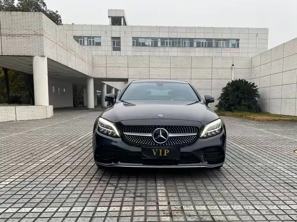 Mercedes-Benz C-Class 2018