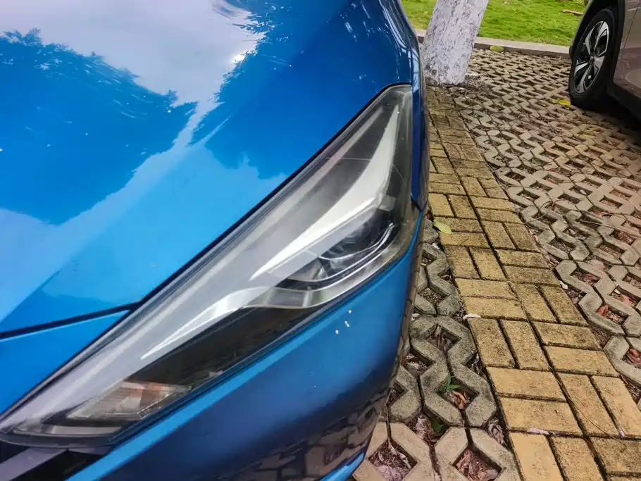 Nissan Bluebird 2018