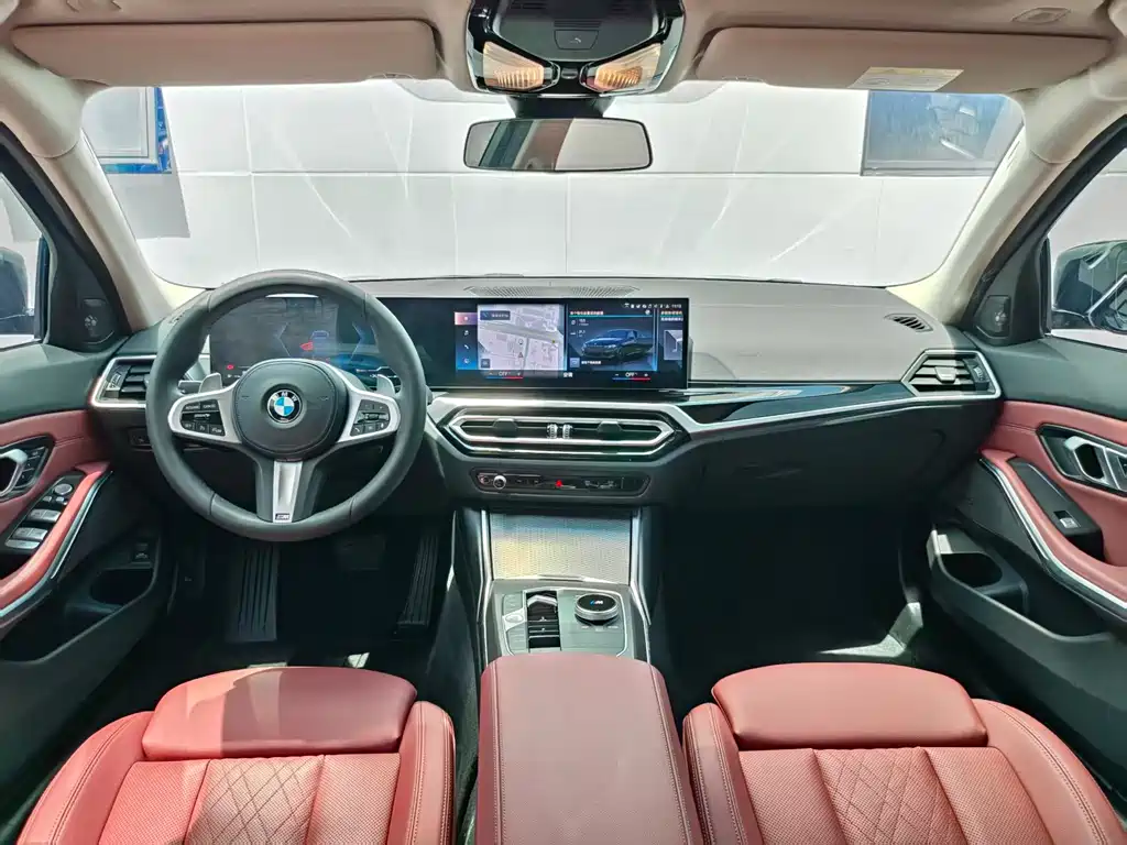 BMW 3 Series 2023 — фото 17