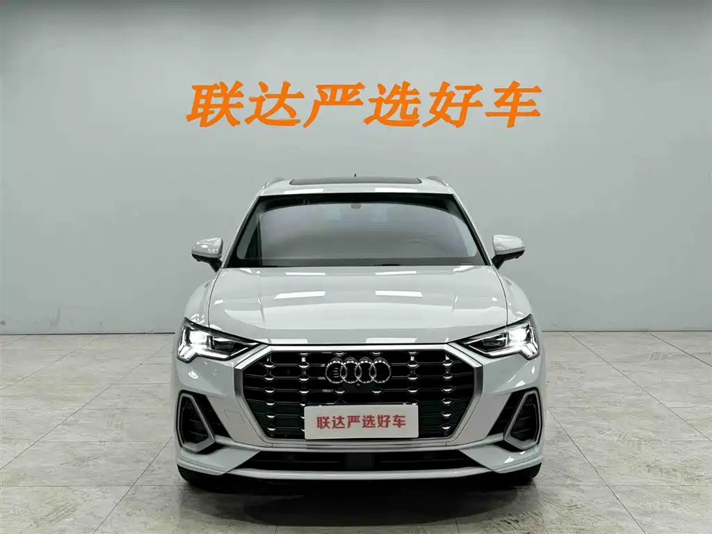 Audi Q3 2023 — фото 22