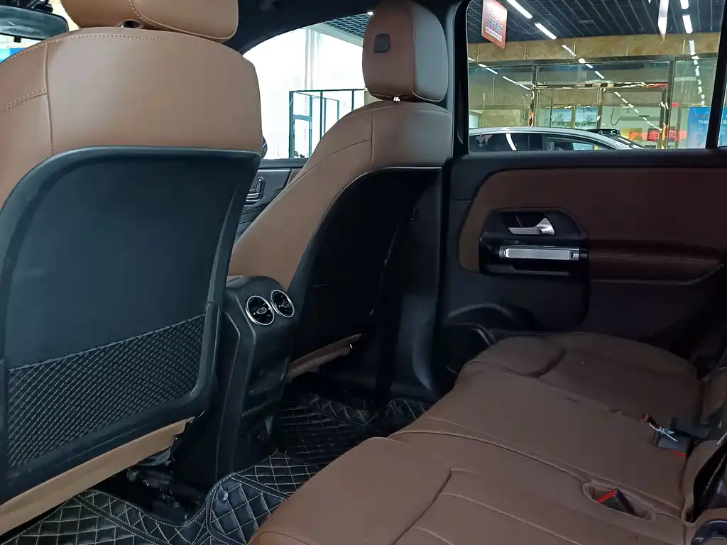 Mercedes-Benz GLB 2022 — фото 12