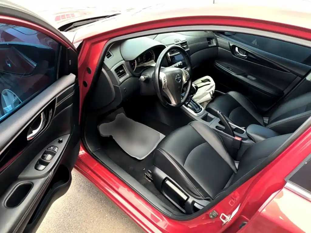 Nissan Tiida 2022 — фото 16