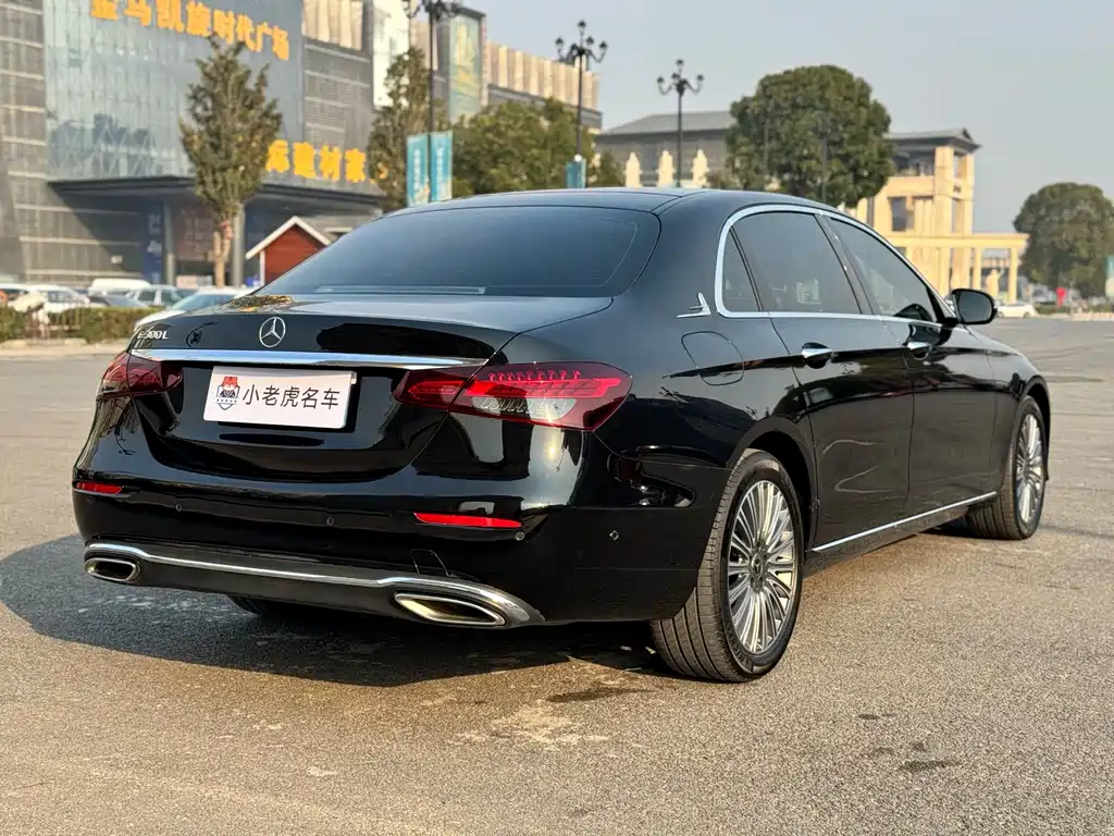 Mercedes-Benz E-Class 2023