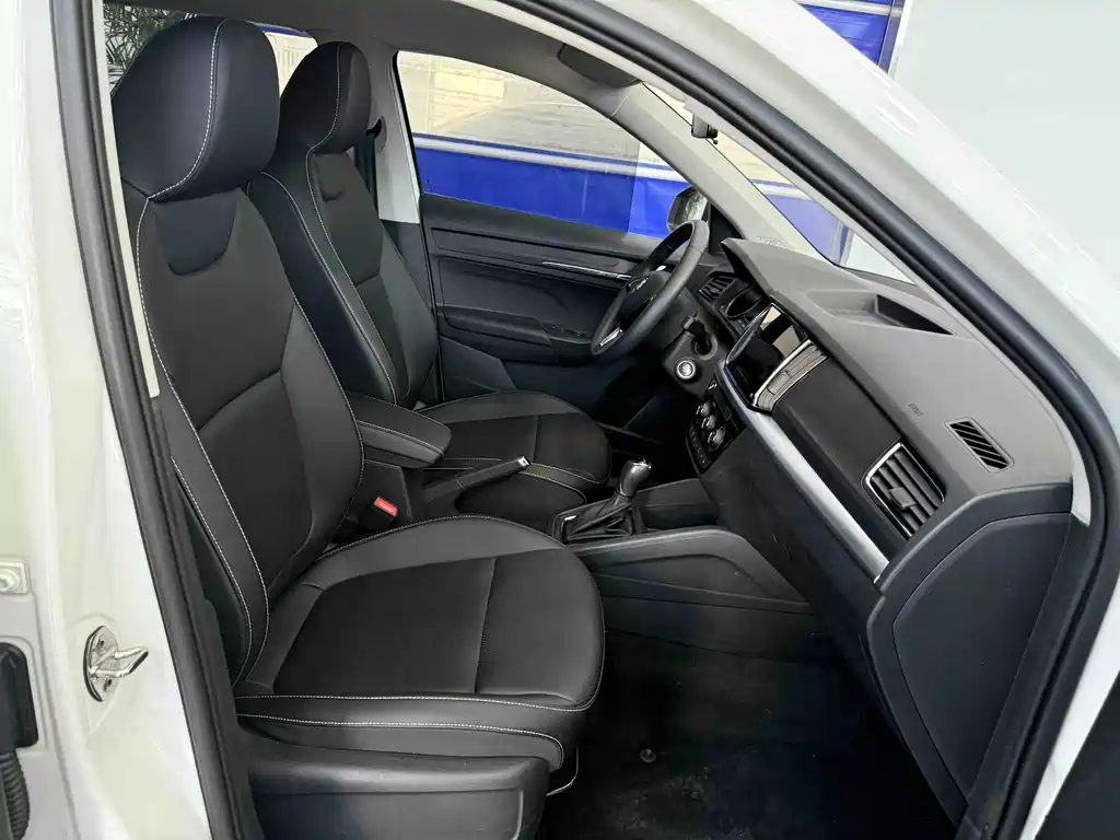 Skoda Kamiq 2022 — фото 21