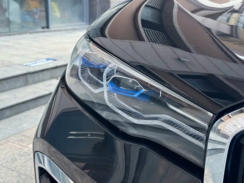 BMW X7 2021 — фото 14