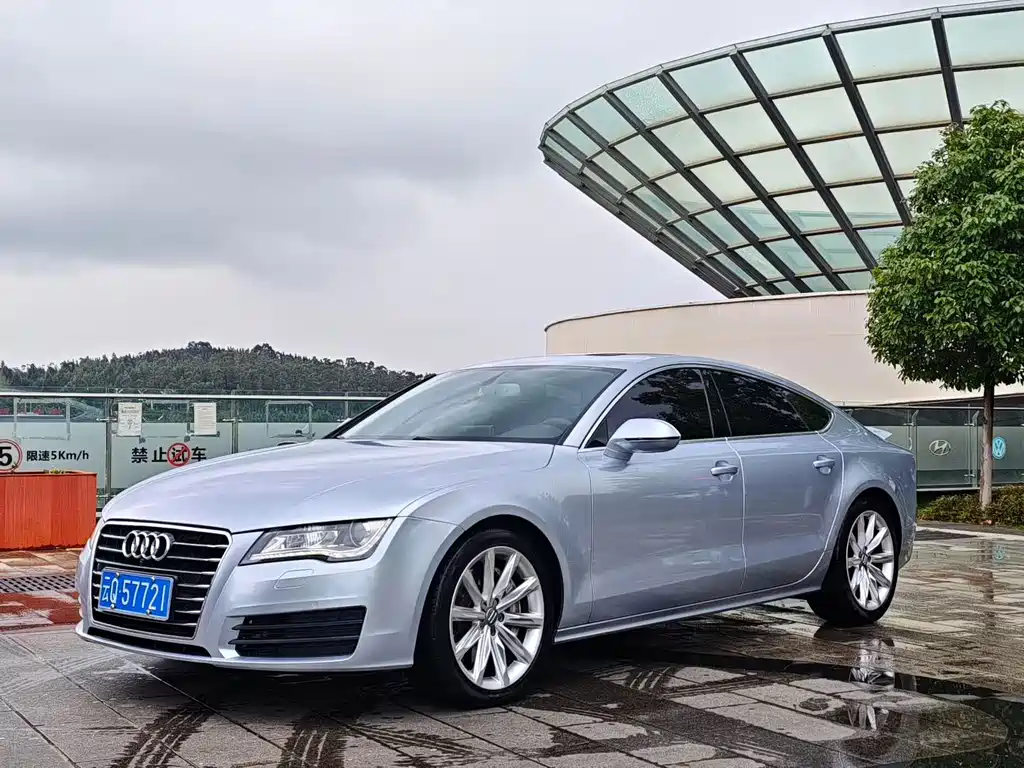 Audi A7 2015 — фото 1