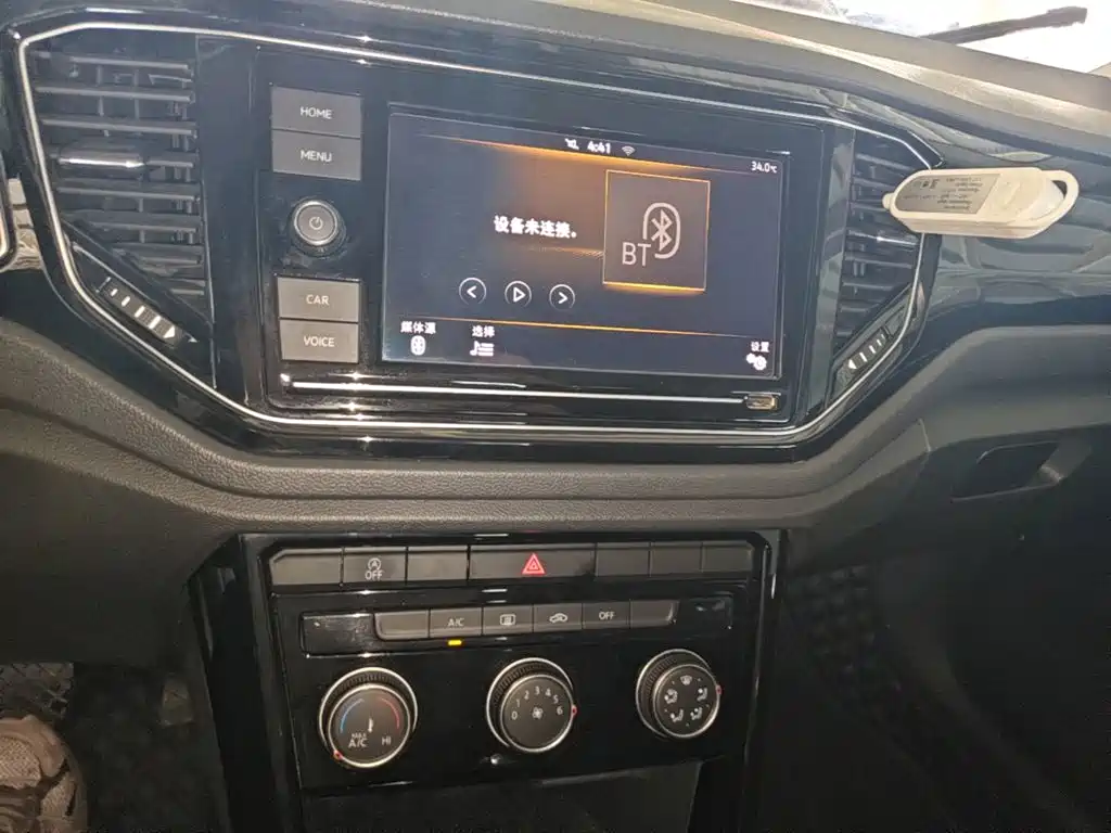 Volkswagen T-Roc 2020 — фото 13