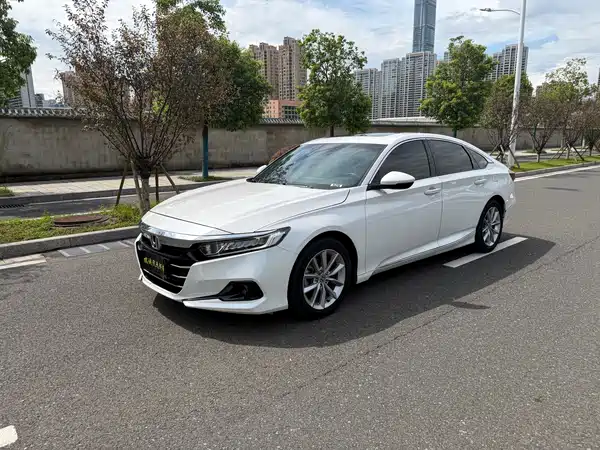 Honda Accord 2023