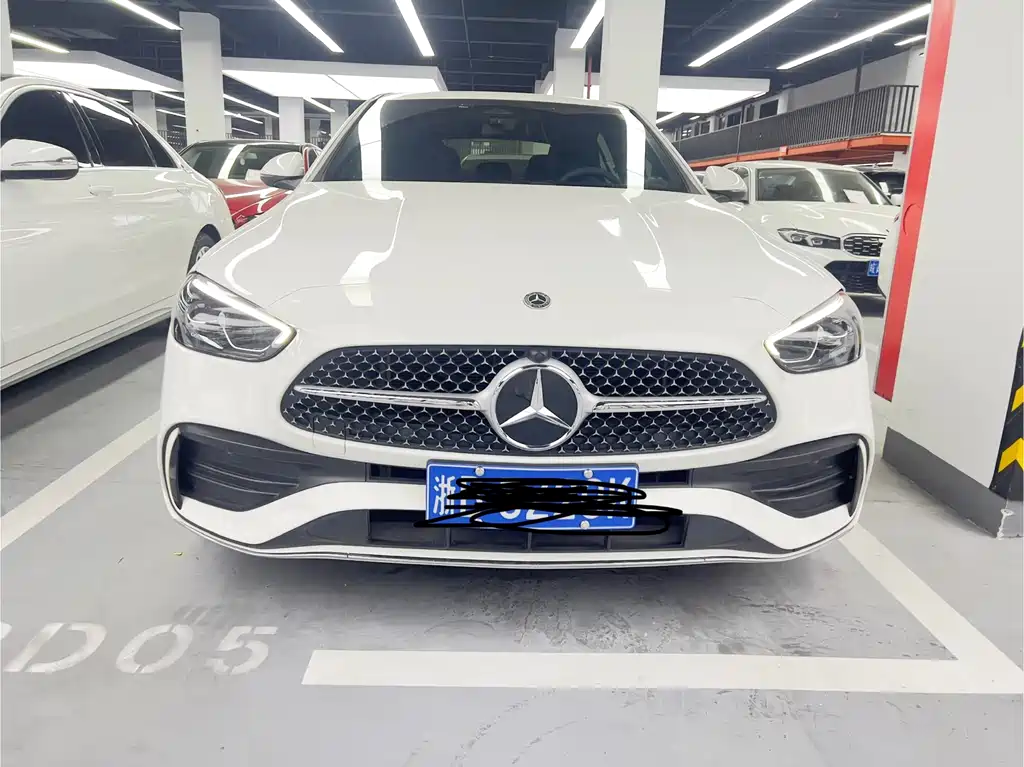 Mercedes-Benz C-Class 2023 — фото 2