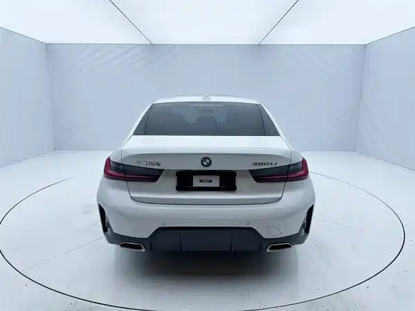 BMW 3 Series 2024