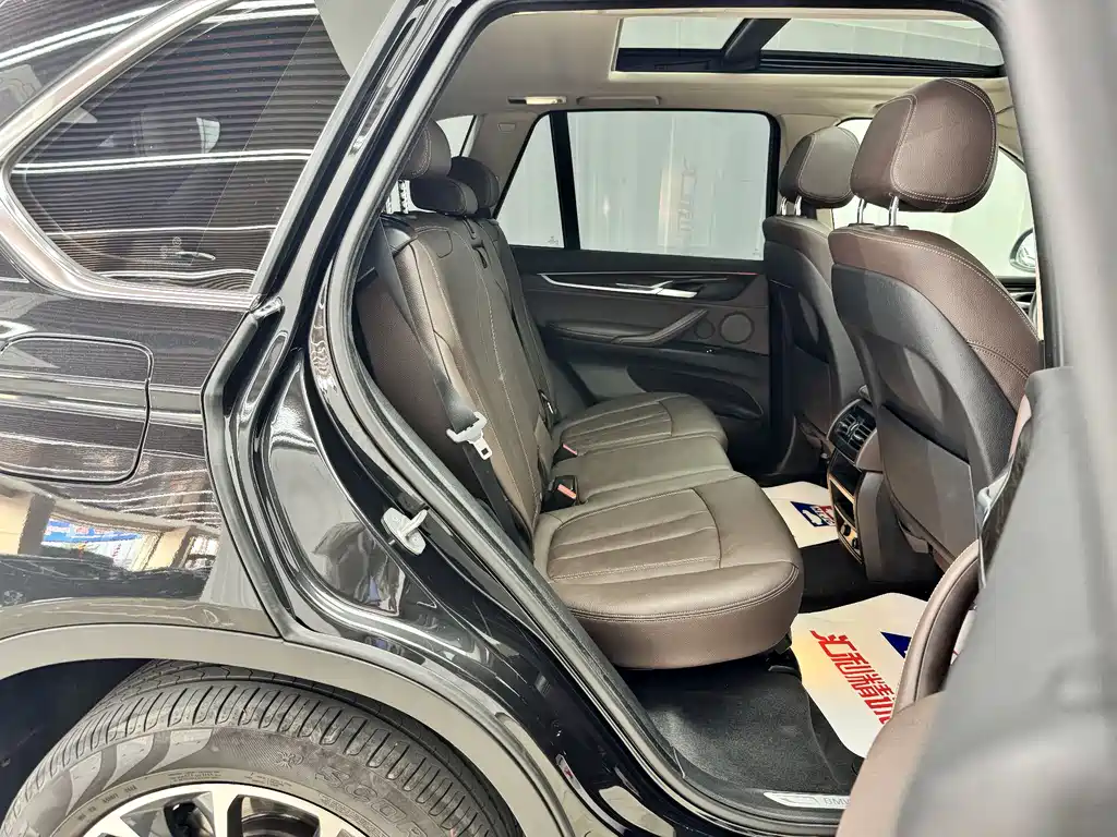 BMW X5 2015 — фото 20
