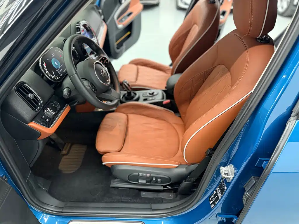 MINI Countryman 2023 — фото 11