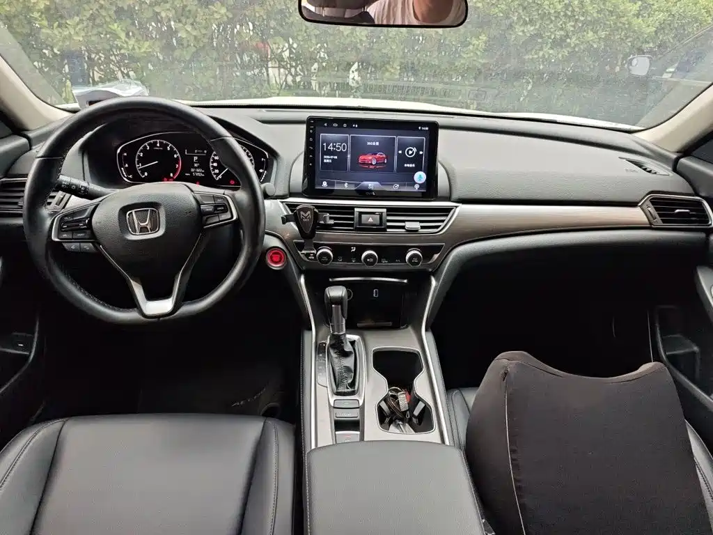 Honda Accord 2021 — фото 13