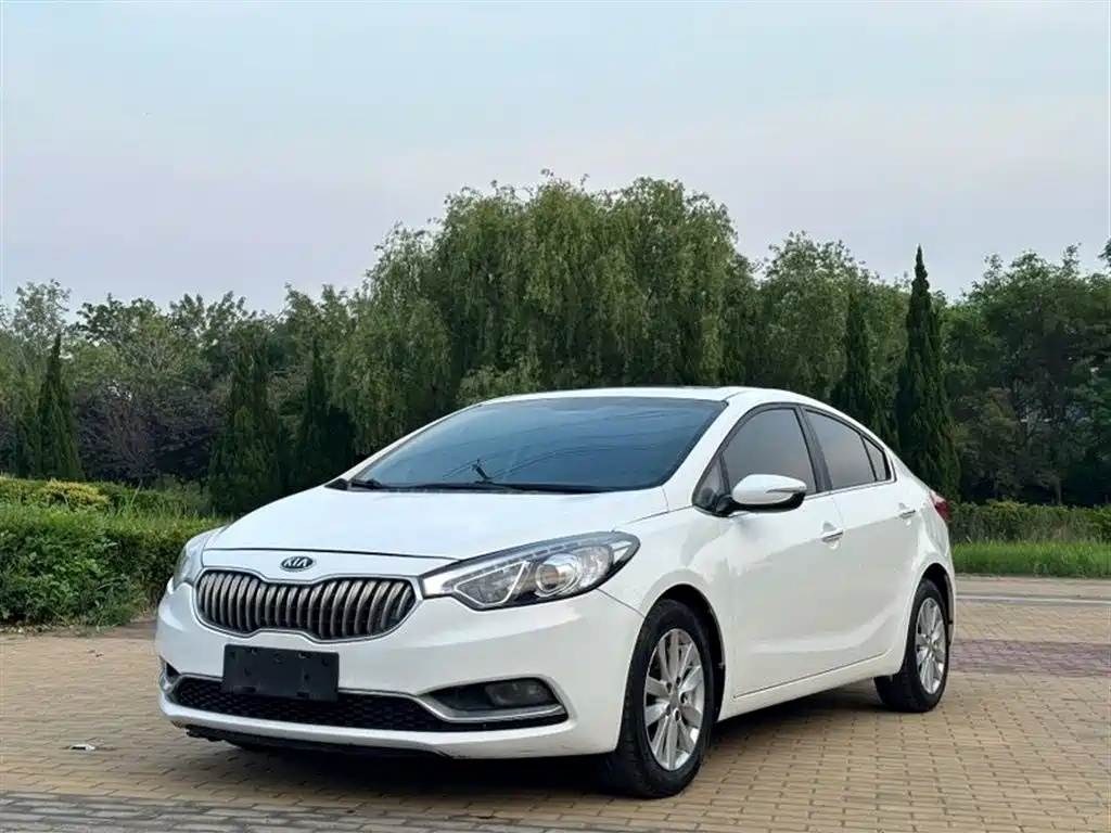 Kia K3 2016 — фото 1