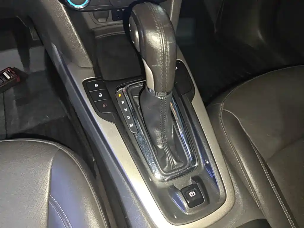 Chevrolet Malibu 2015 — фото 14
