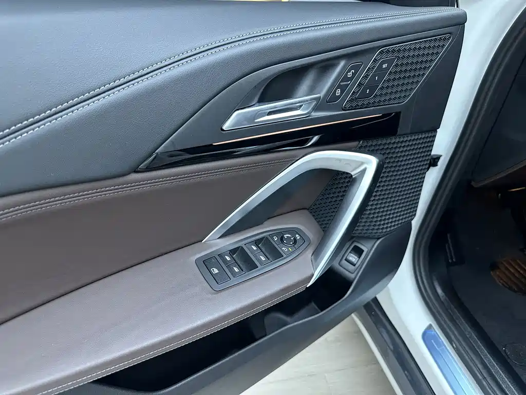 BMW X1 2023 — фото 17