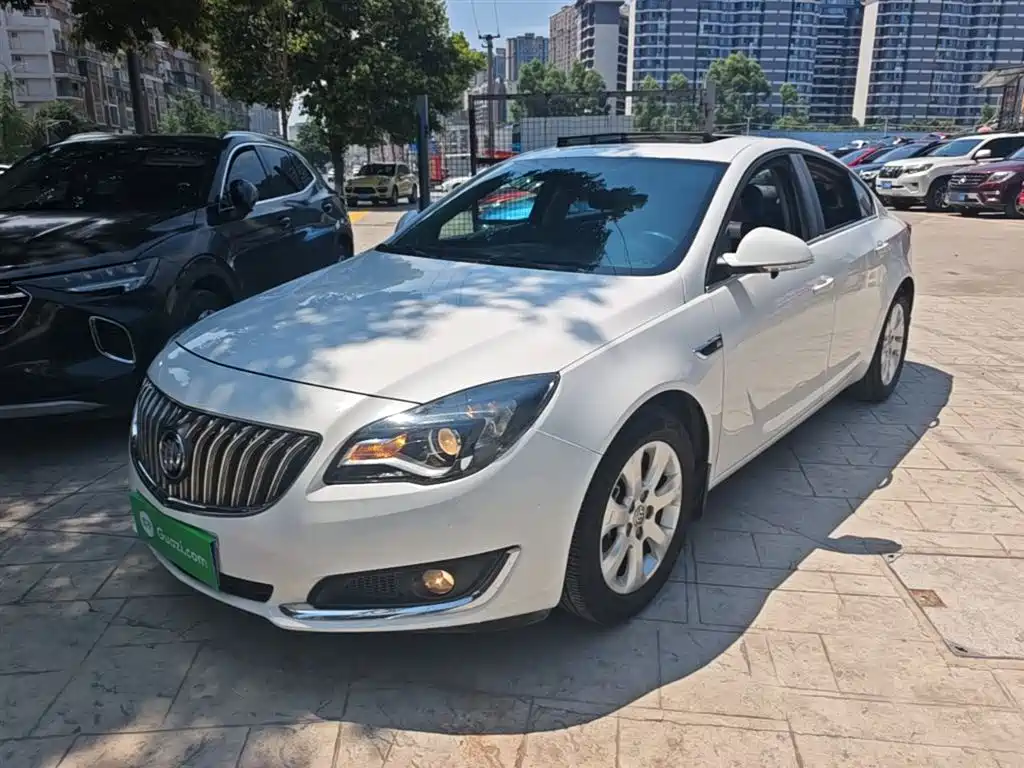 Buick Regal 2017 — фото 2