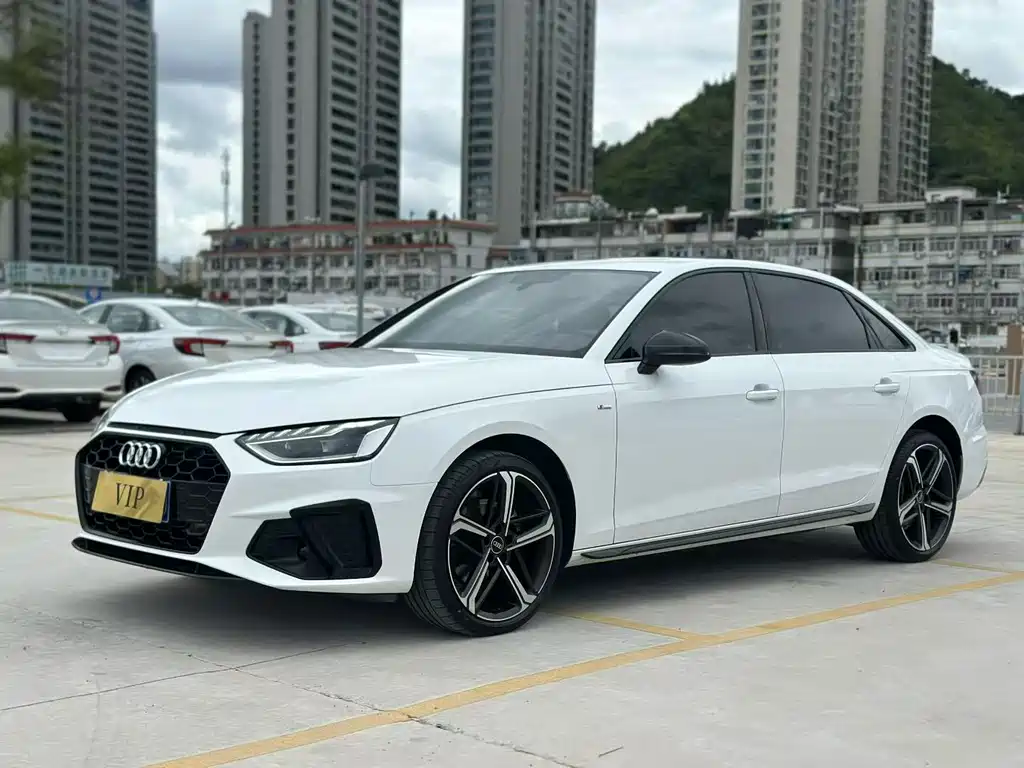 Audi A4L 2024