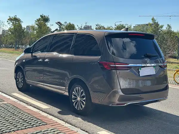 Buick GL8 2020