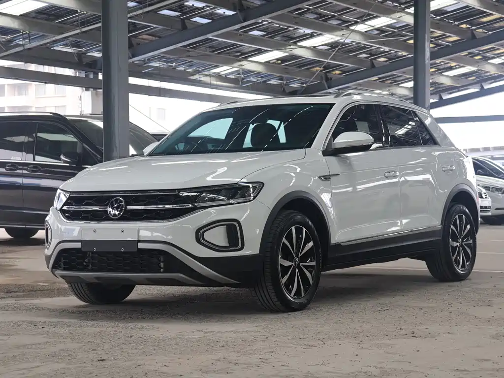 Volkswagen T-Roc 2023