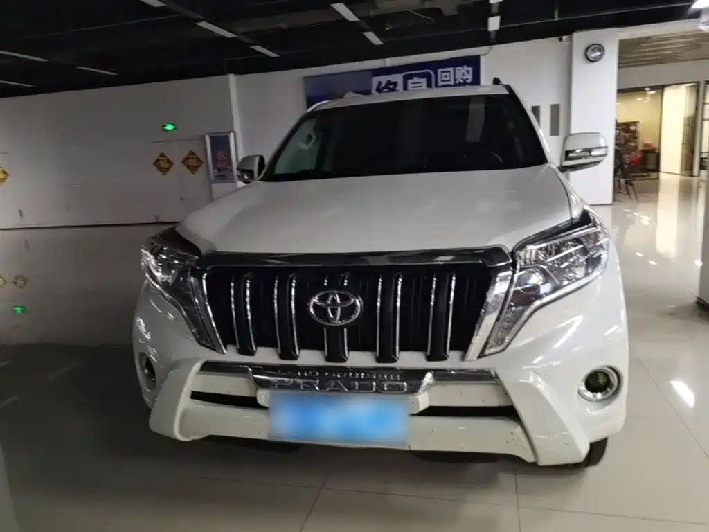 Toyota Prado 2017 — фото 3