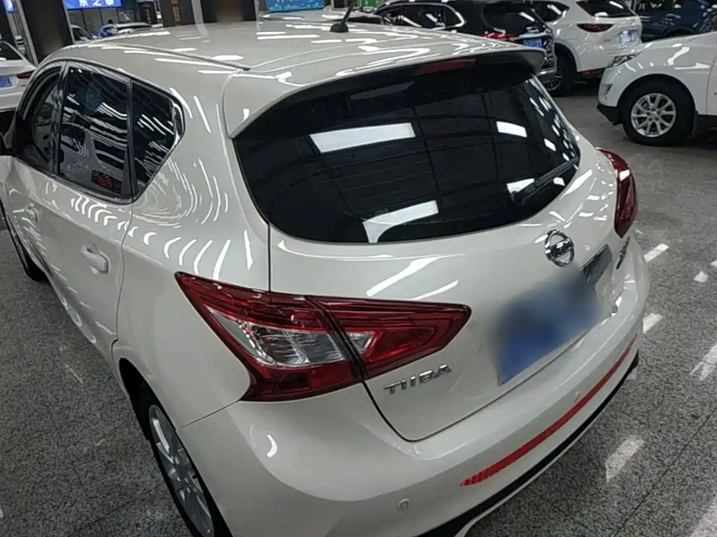 Nissan Tiida 2019