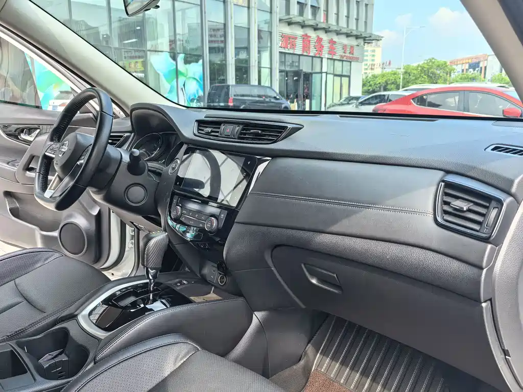 Nissan X-Trail 2021 — фото 12