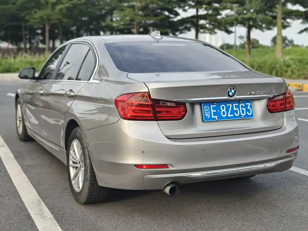 BMW 3 Series 2015 — фото 10