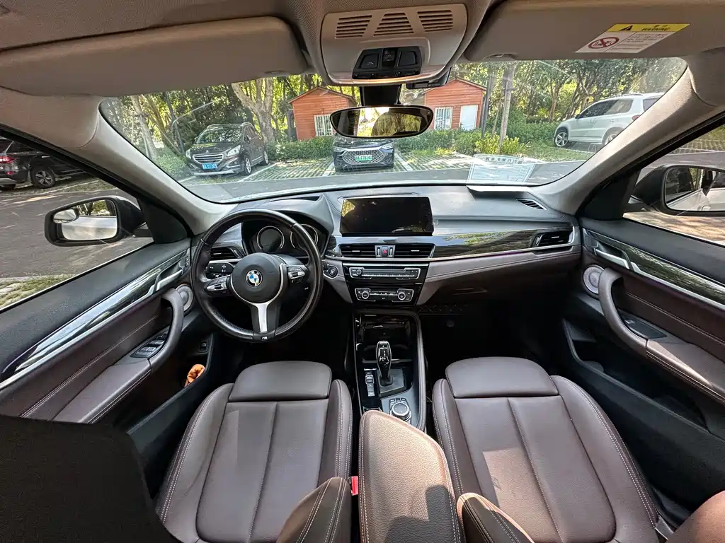 BMW X1 2022 — фото 11