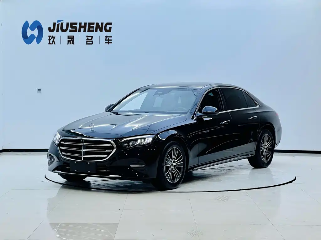 Mercedes-Benz E-Class 2025