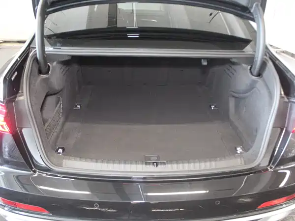 Audi A6L 2023