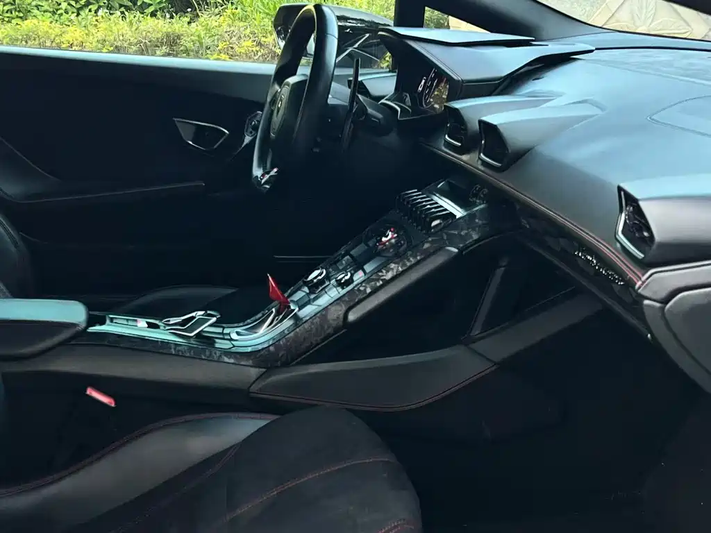 Lamborghini Huracán 2017 — фото 9