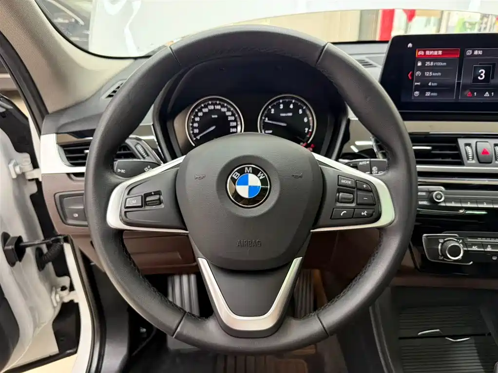 BMW X1 2023 — фото 11