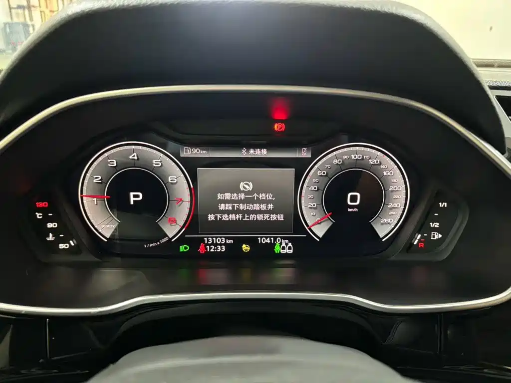 Audi Q3 2022 — фото 17