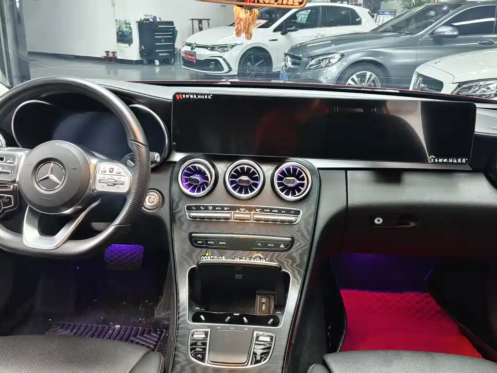 Mercedes-Benz C-Class 2020