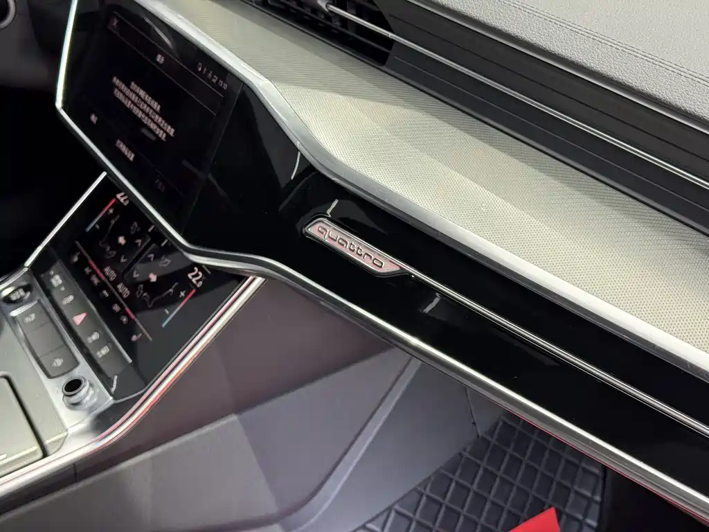 Audi A6L 2021 — фото 20