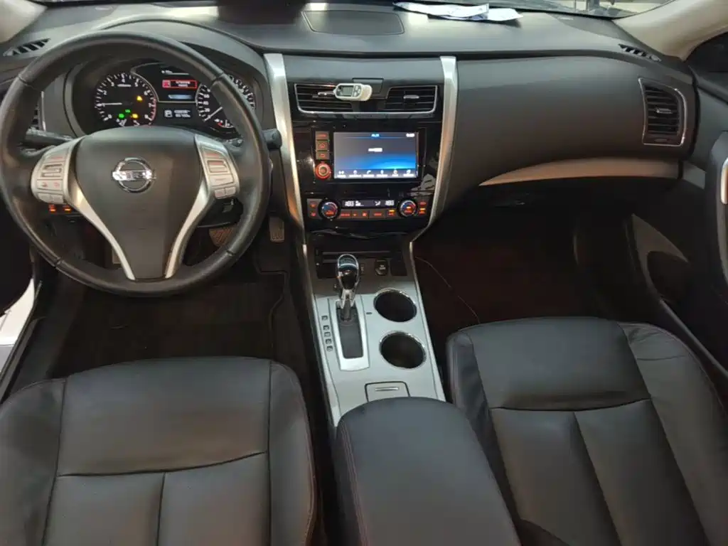 Nissan Teana 2018 — фото 10