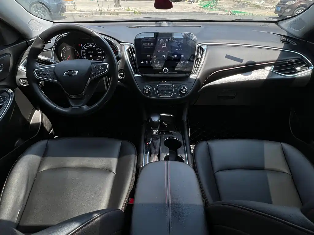 Chevrolet Malibu XL 2022 — фото 13