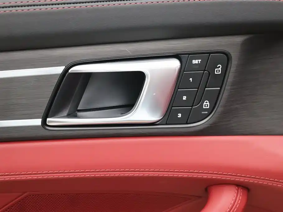 Porsche Panamera Hybrid 2023 — фото 11