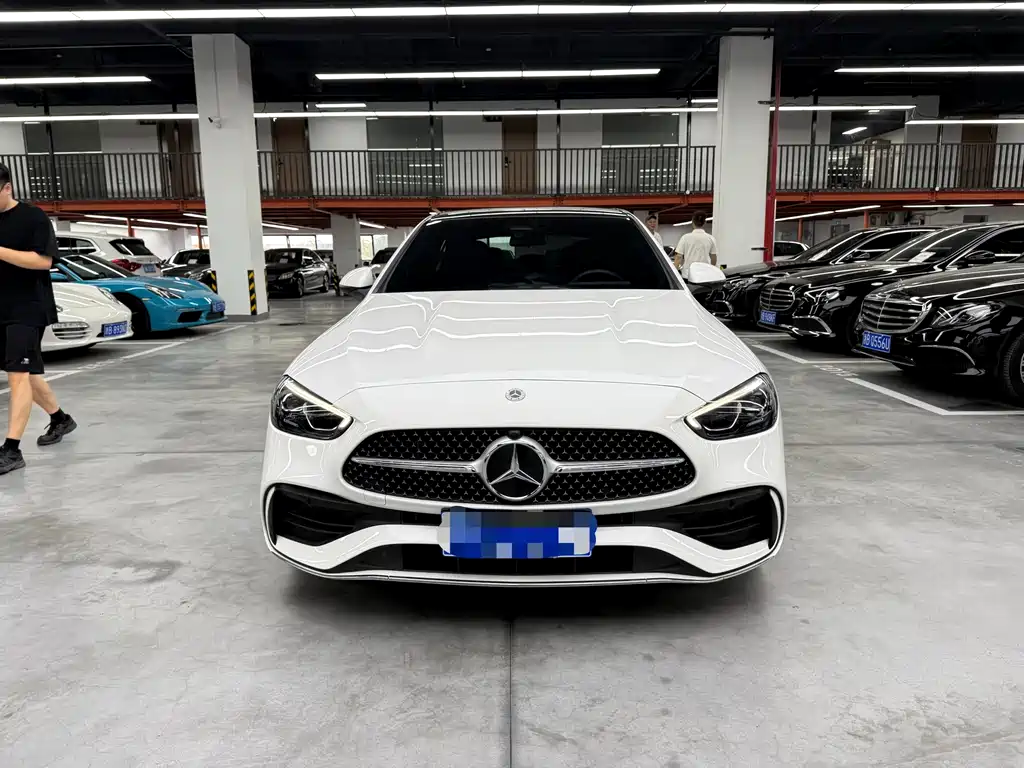 Mercedes-Benz C-Class 2023