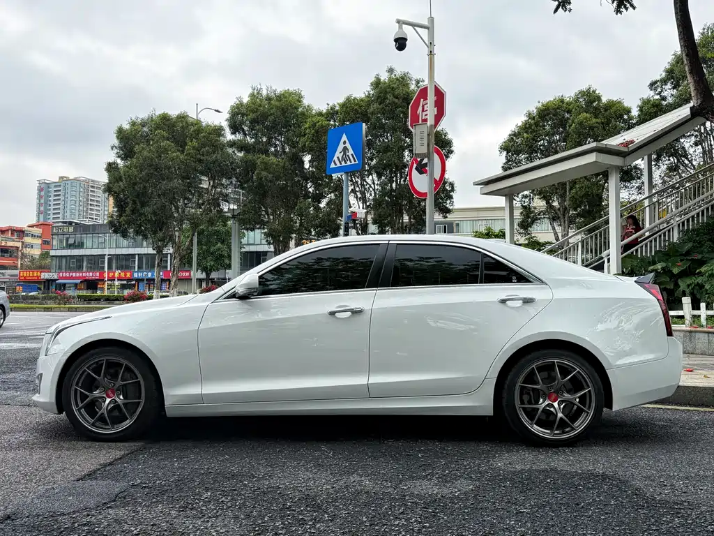 Cadillac ATS-L 2018 — фото 4