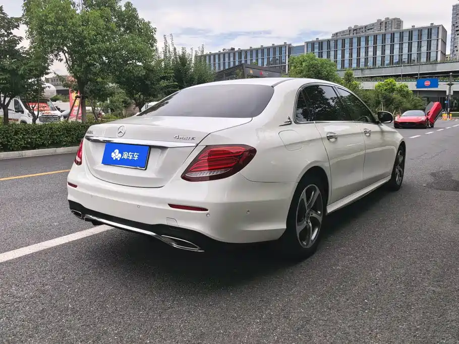 Mercedes-Benz E-Class 2019