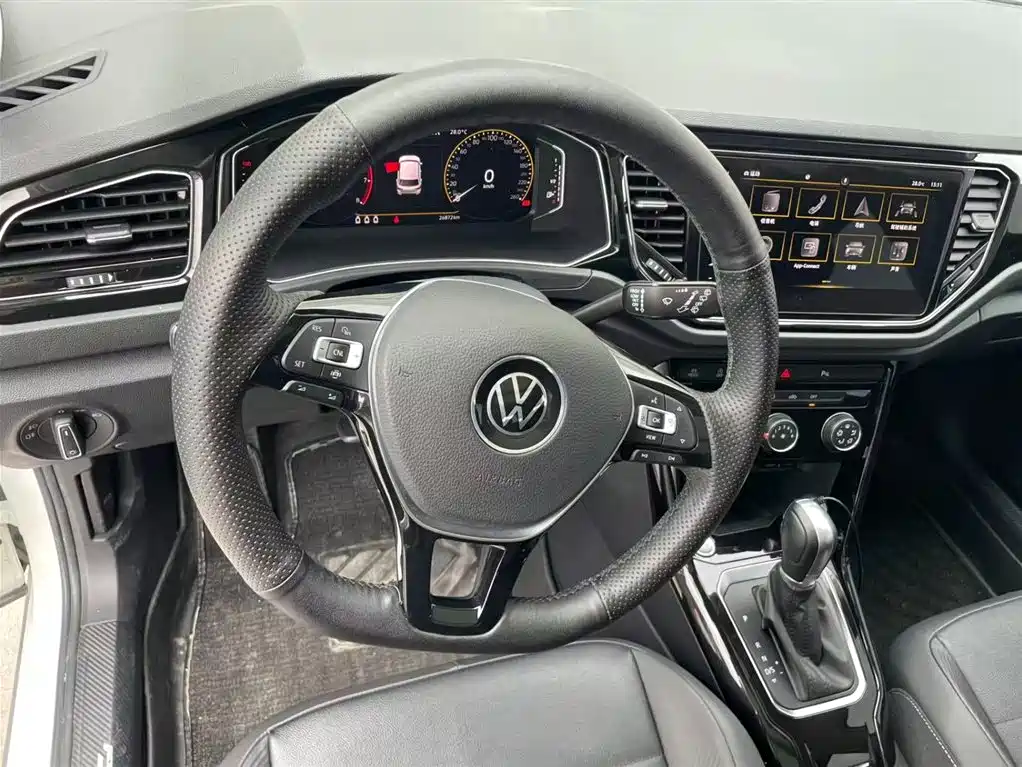 Volkswagen T-Roc 2022 — фото 5