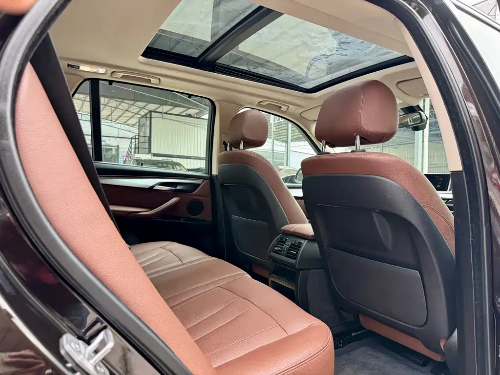 BMW X5 2018 — фото 14