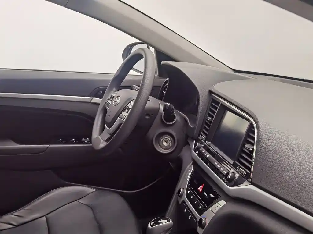 Hyundai Celesta 2016 — фото 22