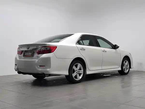 Toyota Camry 2013