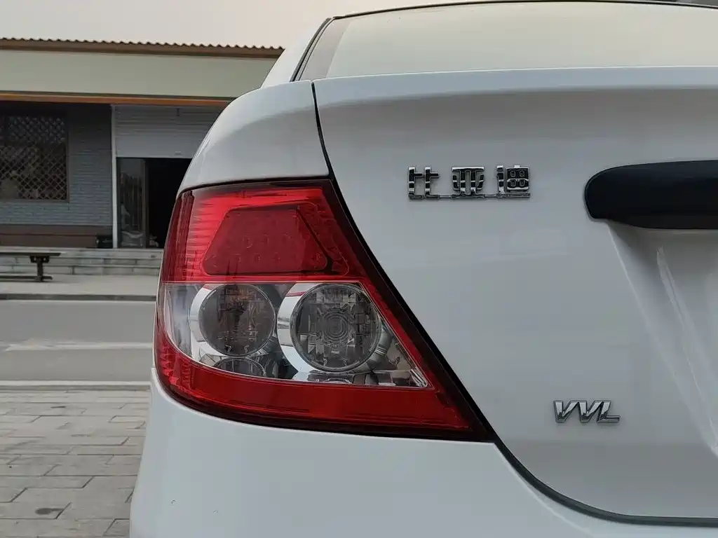 BYD F3 2015 — фото 6